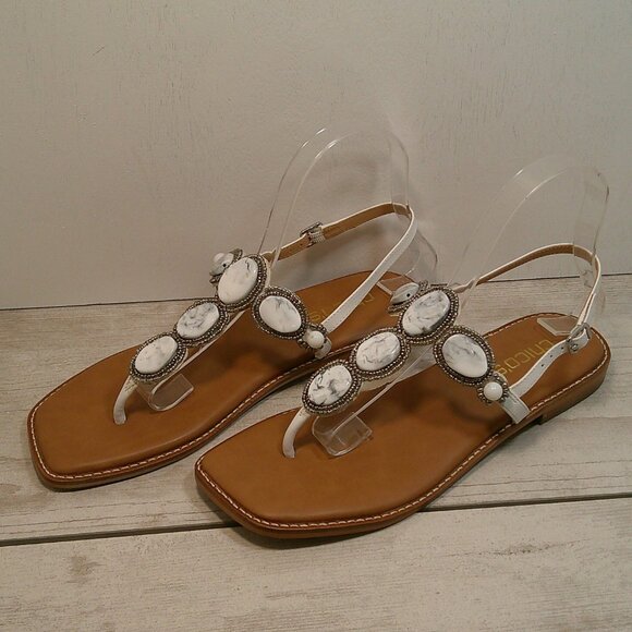 Chico's T-Strap White with Gray Beaded T-Strap Boho Sandals Size 8M - Picture 8 of 9